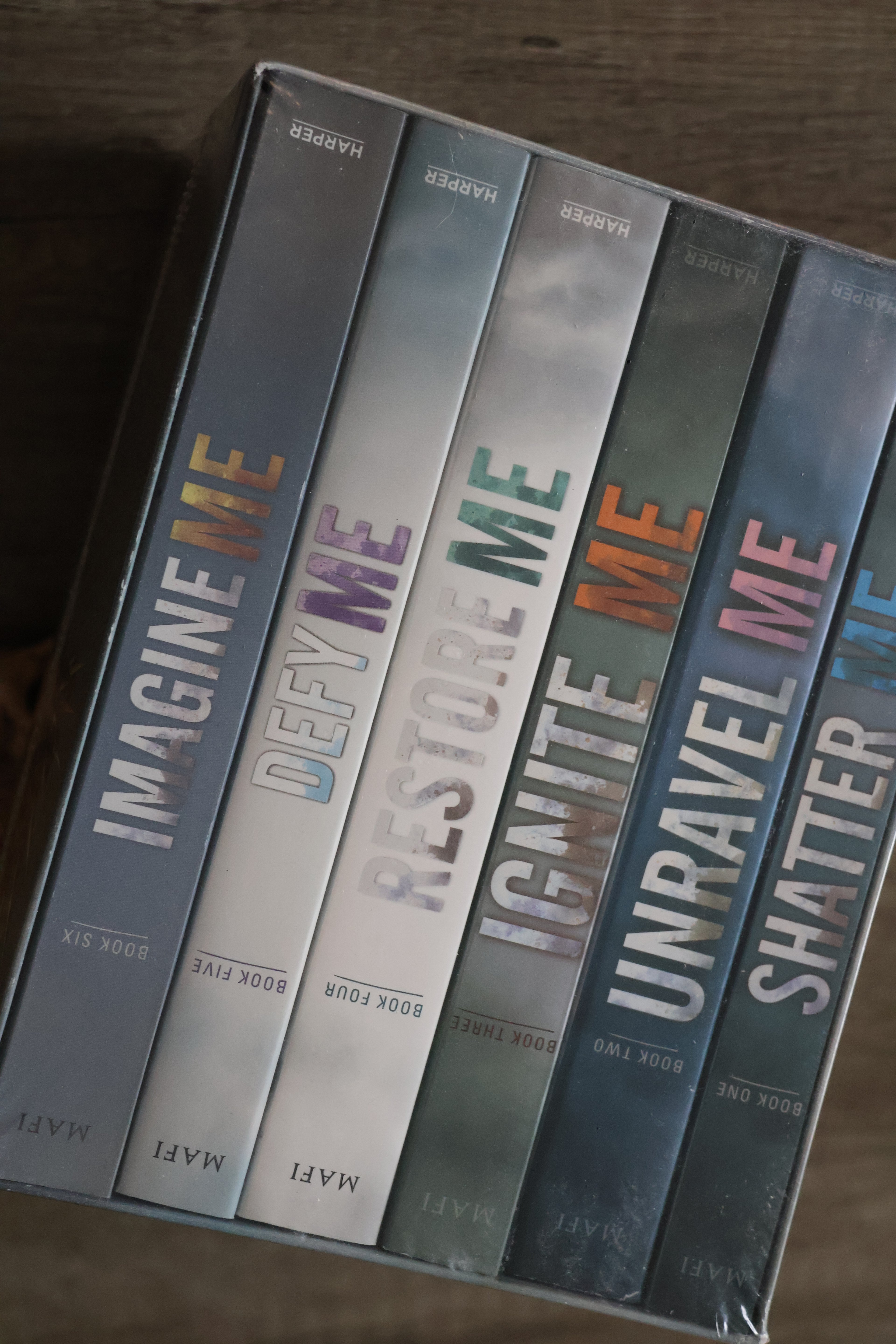 Shatter me|Unravel me| Ignite me|Restore me|Defy me|Imagine me — Box Collectie