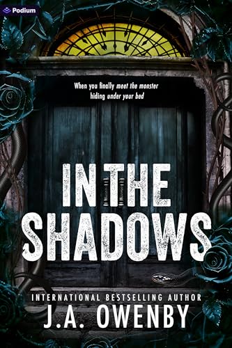 In the shadows — Paperback